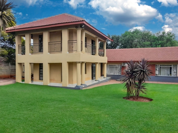 VILLA A VENDRE A JOHANNESBURG, Q/ FLORIDA EN AFRIQUE DU SUD 34 villa