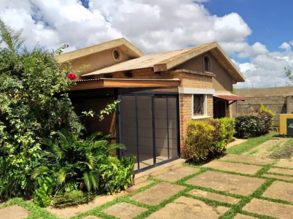 DEUX APPARTEMENTS A VENDRE DANS LA VILLE DE LUBUMBASHI. 4 appartement
