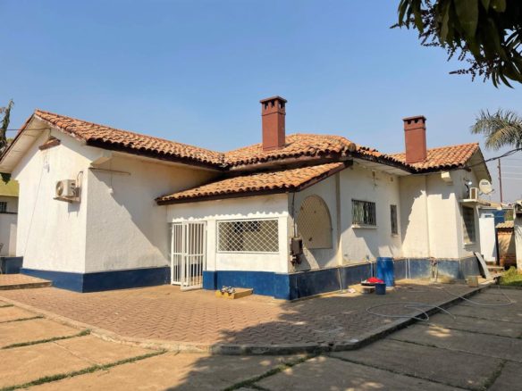 Maison à louer au Quartier Makomeno dans la ville de Lubumbashi 11 Maison à louer