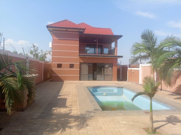 Maison A vendre Au Golf Plateaux Dans la ville de Lubumbashi 6 Maison à vendre