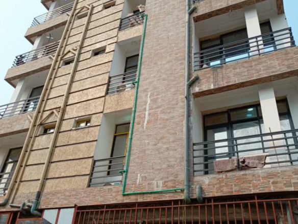 Vente Immeuble à LIMETE 1ère RUE FUNA CÔTÉ INDUSTRIEL 10 appartement