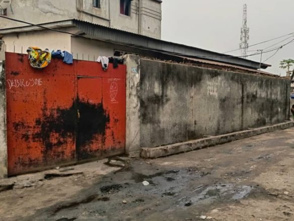Vente parcelle à LIMETE KINGABWA très bon emplacement 16 appartement