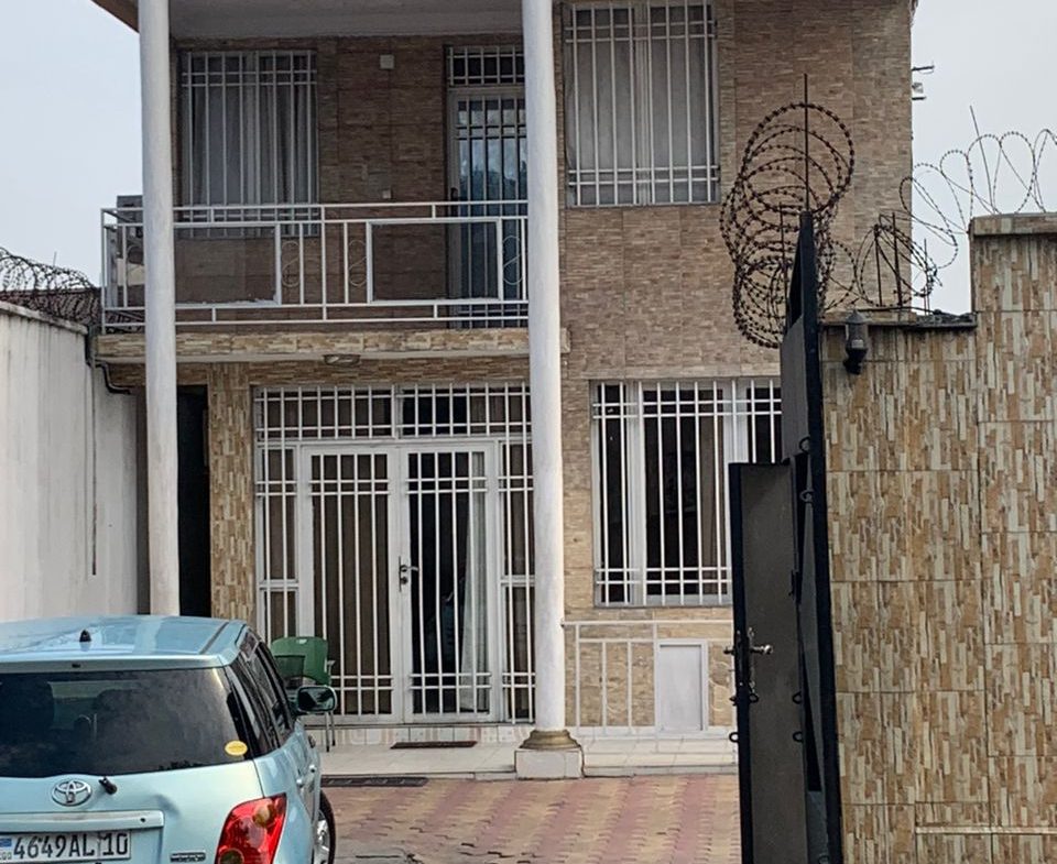 PARCELLE A VENDRE