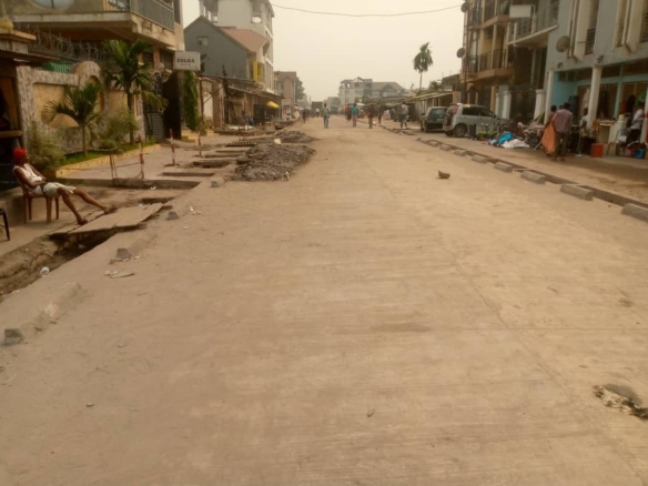 Parcelle à vendre dans la commune de ngiri-ngri sur macadam asosa-makanza très bel endroit 46 Parcelle à vendre