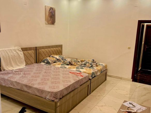 APPARTEMENT A VENDRE TOTALEMENT RÉFECTIONNE À LA GOMBE SUR LE BOULEVARD 24 APPARTEMENT A VENDRE