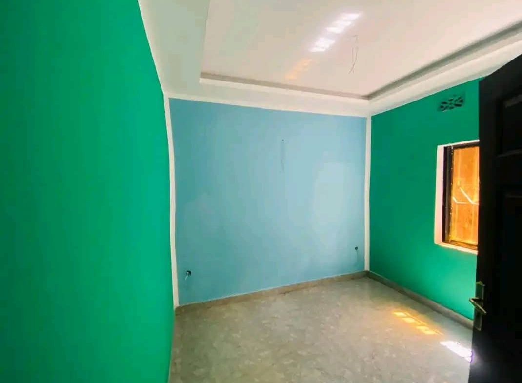 MAISON À LOUÉ