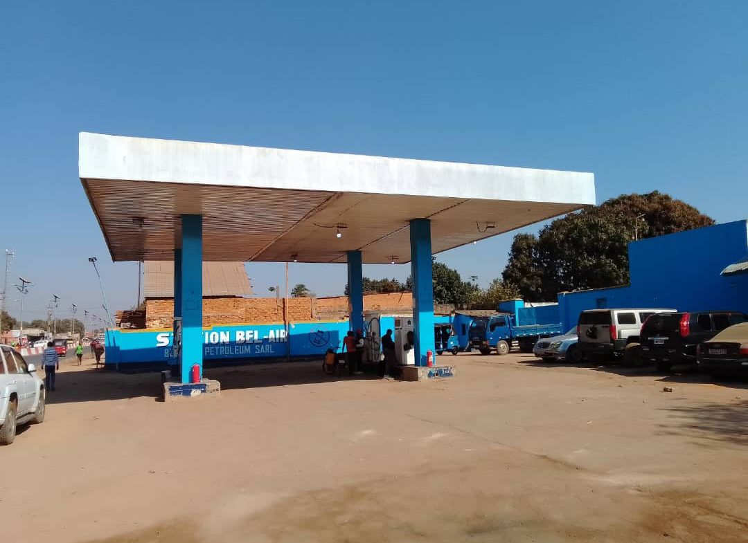 STATION A VENDRE