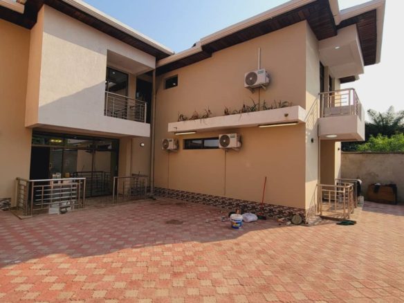 Appartement à louer à Ngaliema, Binza Méteo 6 Appartement à louer à Ngaliema