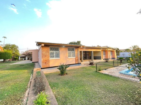 MAISON MISE EN LOCATION À LUBUMBASHI AU GOLF MÉTÉO 1 2 scaled 1000343253