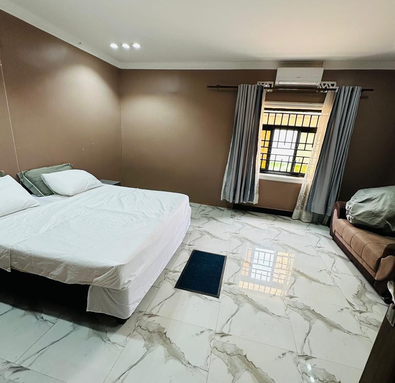 APPARTEMENT MEUBLÉ À LOUÉ