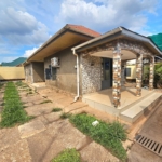 Maison à loué à lubumbashi au golf météo1
