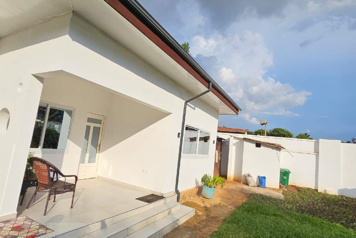APPARTEMENT MEUBLÉ A LOUER