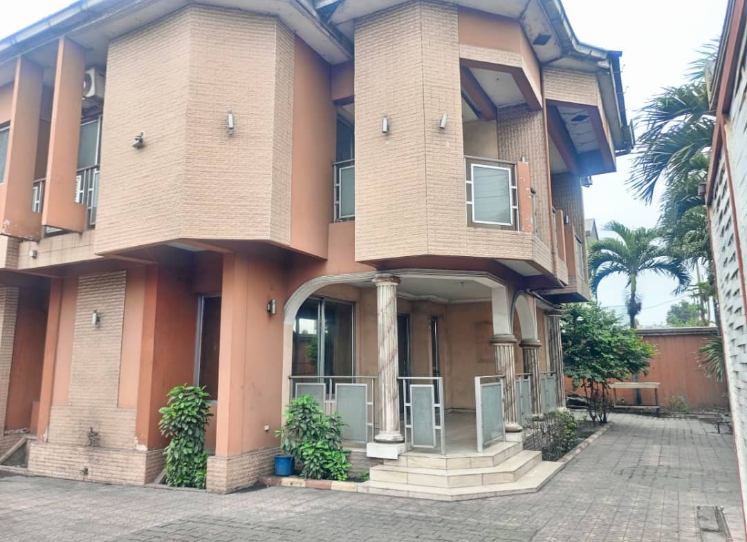 VILLA A VENDRE