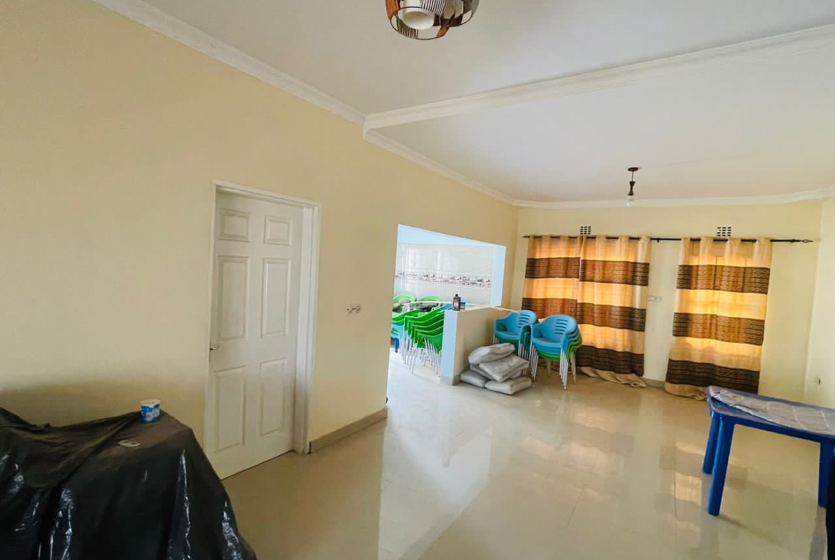 APPARTEMENTS