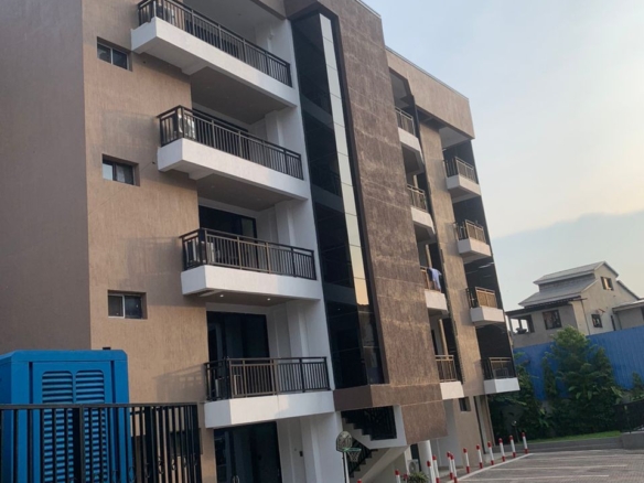 Magnifiques Appartements avec Piscine misent en location à GB 12 scaled 1001390223