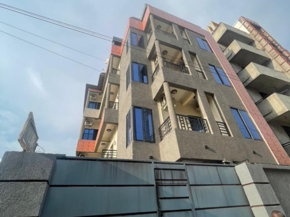 Magnifiques Appartements neufs misent en location à GOMBE 36 Appartements