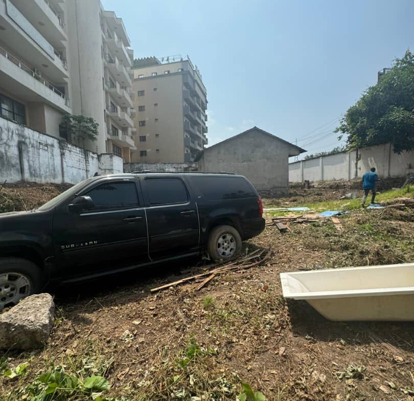 Parcelle mise en vente à GOMBE