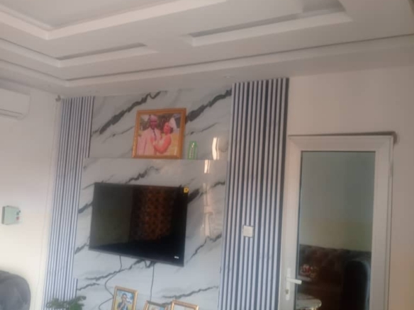 Appartement mise en location dans la commune de lingwala situé à huilerie 44 Appartement