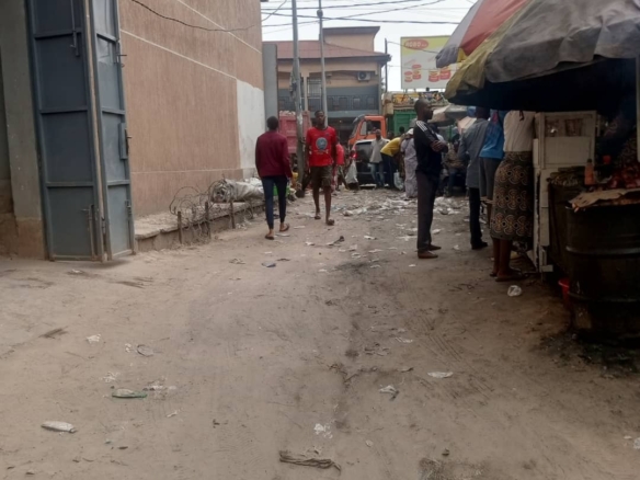 Parcelle à vendre à Mont Ngafula au Quartier maman Mobutu 6 Parcelle à vendre