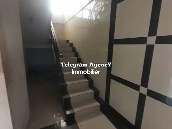 Appartement à louer à Ngaliema GB 8 Appartement à louer