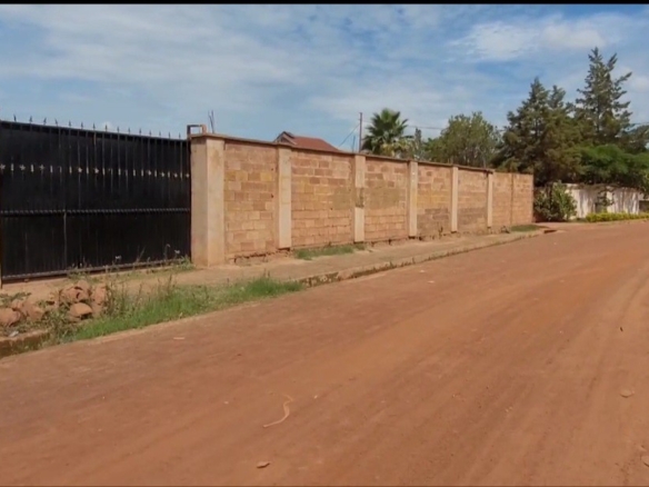 Parcelle a vendre au Golf météo Faustin ville de Lubumbashi 18 Parcelle a vendre