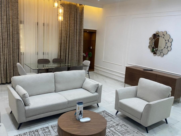 Bel Appartement meublé mis en vente à GOMBE 2 Appartement meublé