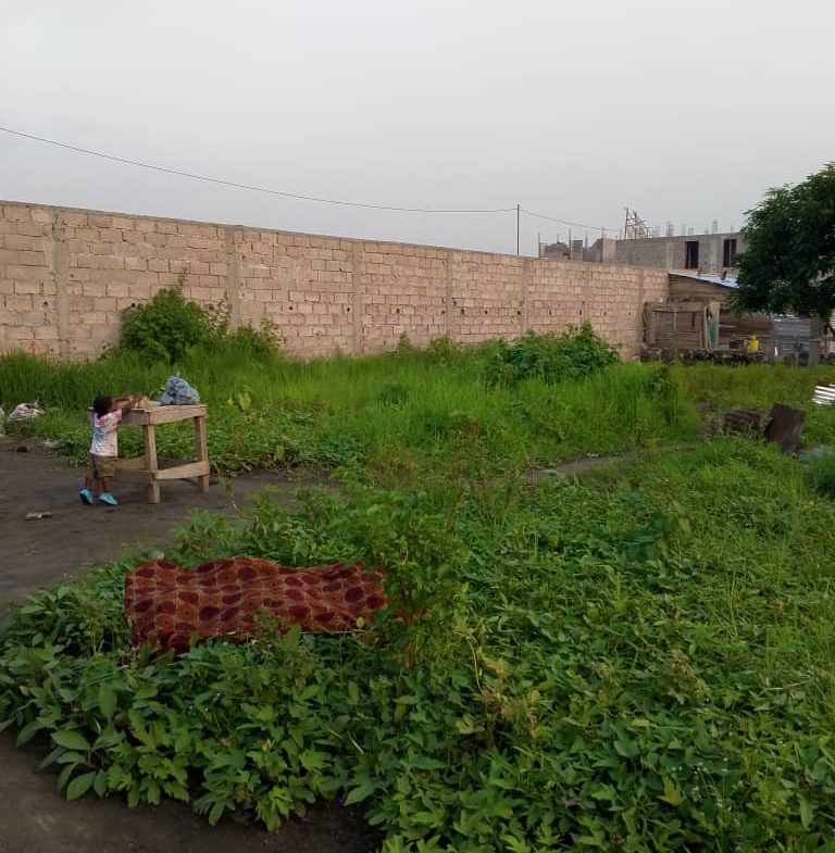 Terrain mis en vente
