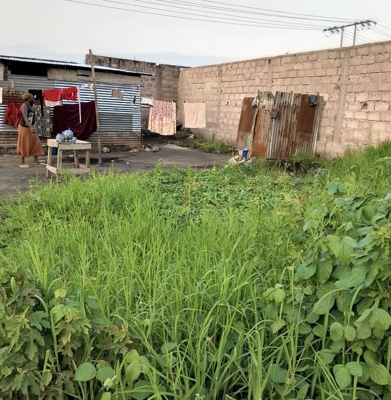 Terrain mis en vente