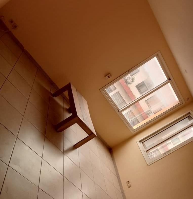 Bel Appartement mis en location à GOMBE