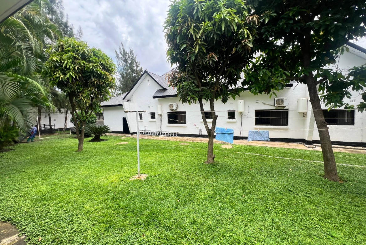 VILLA MISE EN VENTE