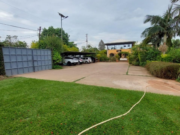 VILLA MISE EN VENTE À LUBUMBASHI 13 VILLA MISE EN VENTE