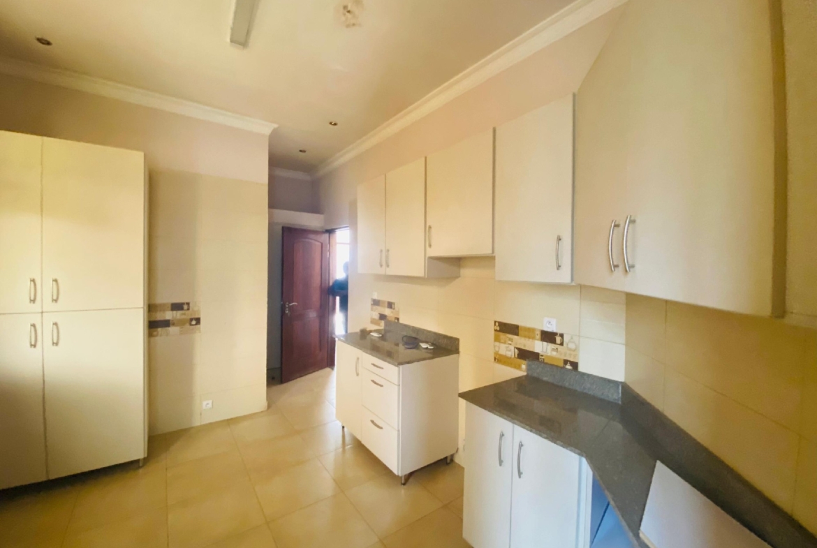 APPARTEMENT A LOUÉ