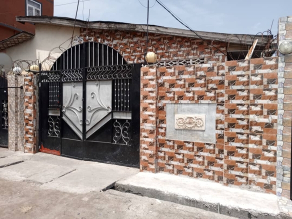 Parcelle à vendre à Lemba 22 Parcelle à vendre