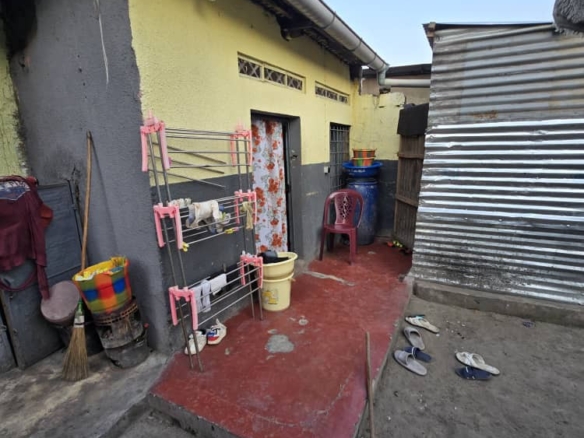 Parcelle à vendre à Ngaba 6 Parcelle à vendre