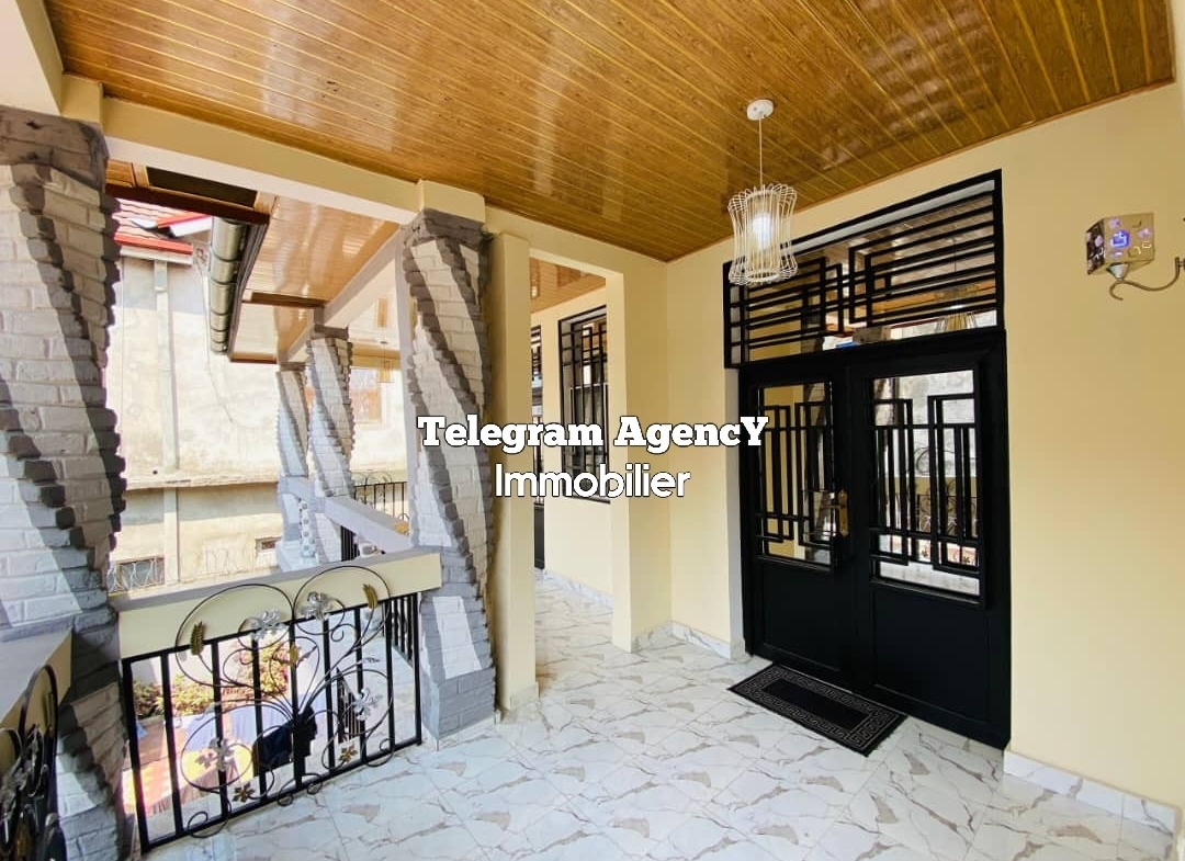 Appartement à louer à Macampagne