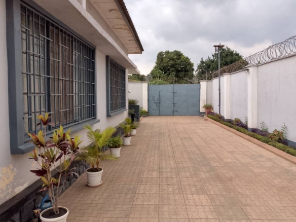 Maison à vendre à Lubumbashi 2 Maison à vendre