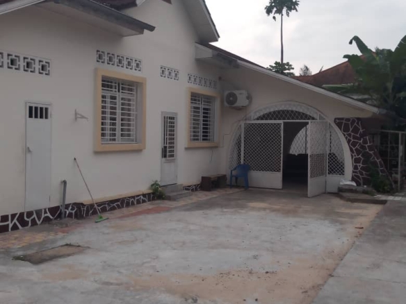 Villa mise en location à Limete 10 Villa