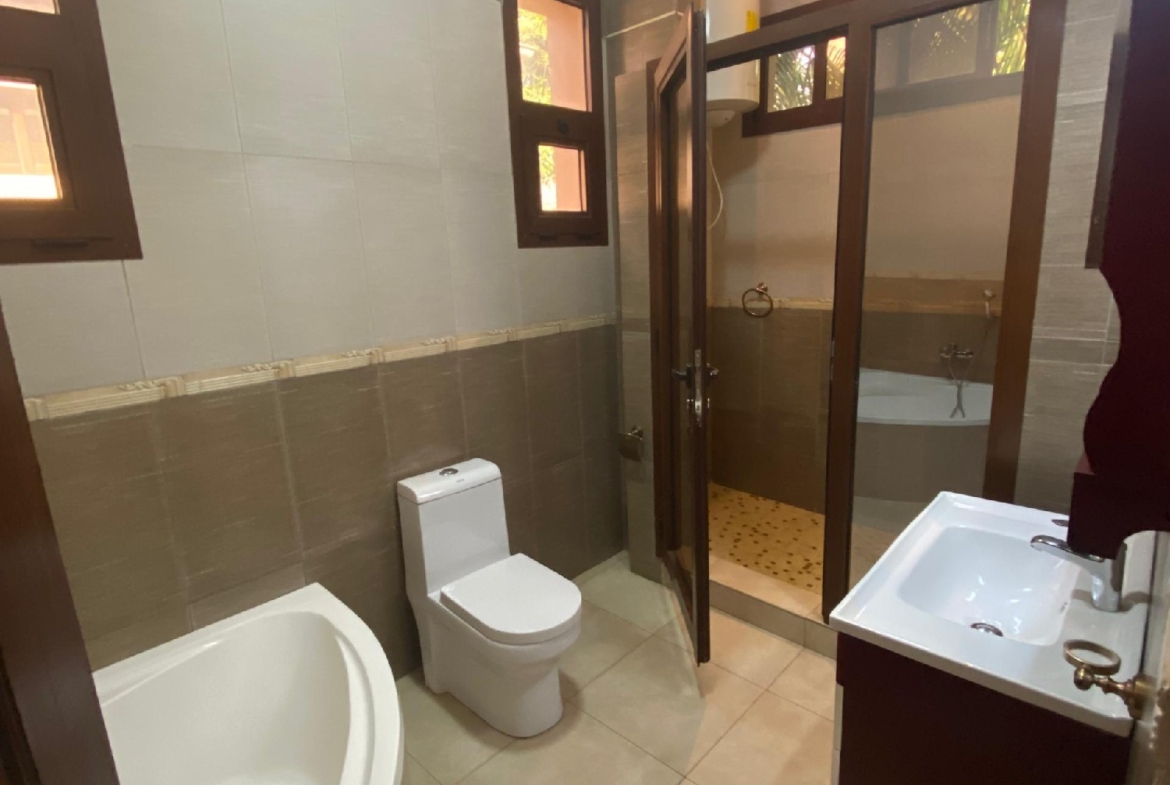 APPARTEMENT À LOUÉ