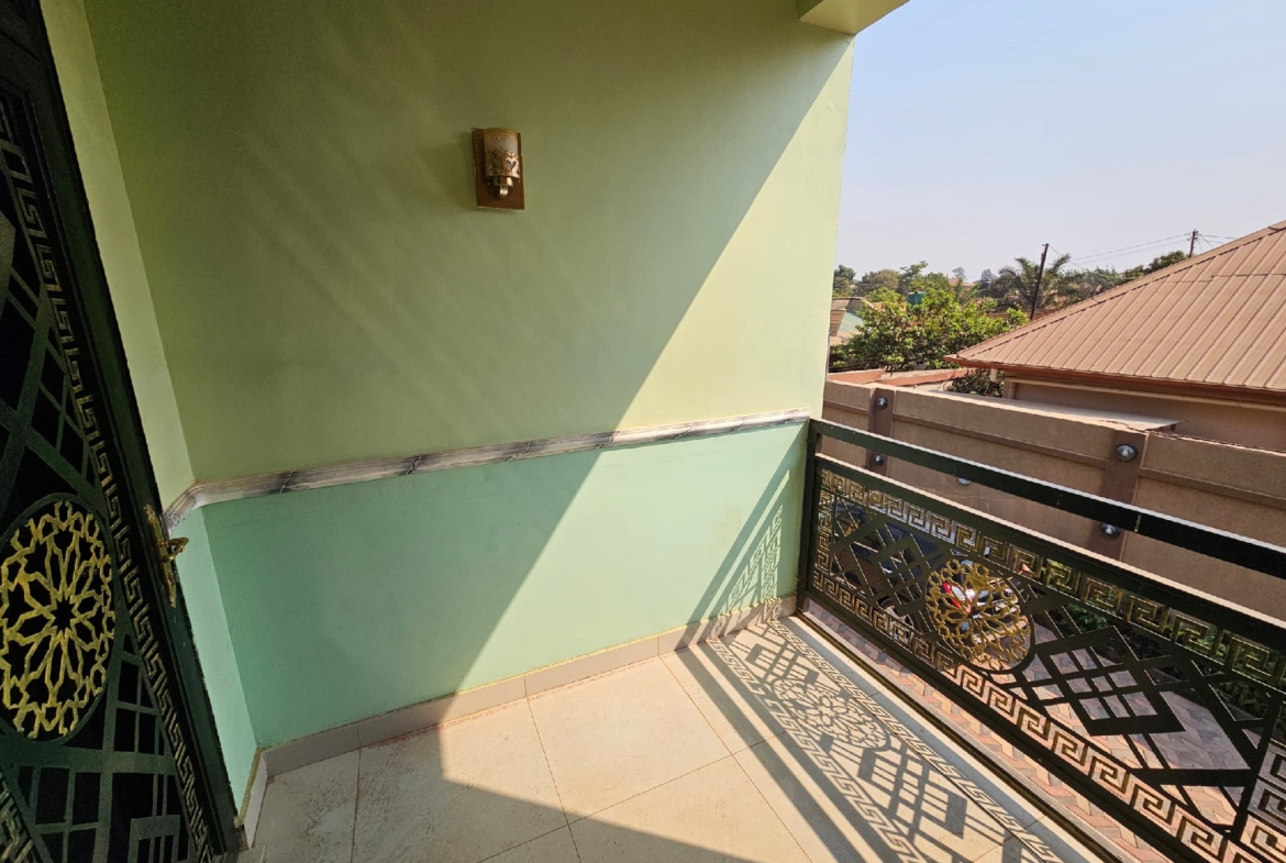 APPARTEMENT A LOUÉ