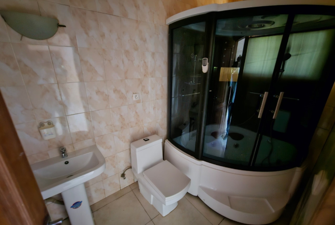 APPARTEMENT A LOUÉ