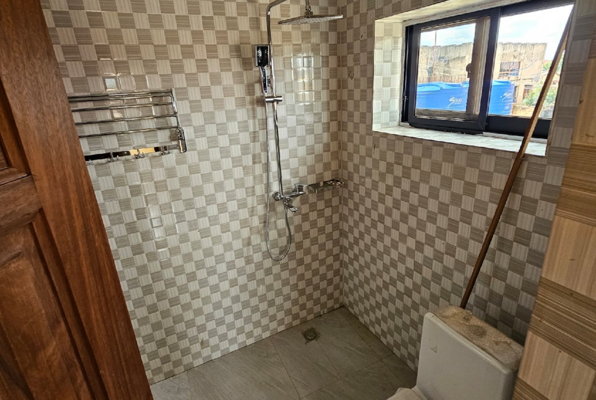 APPARTEMENT A LOUÉ