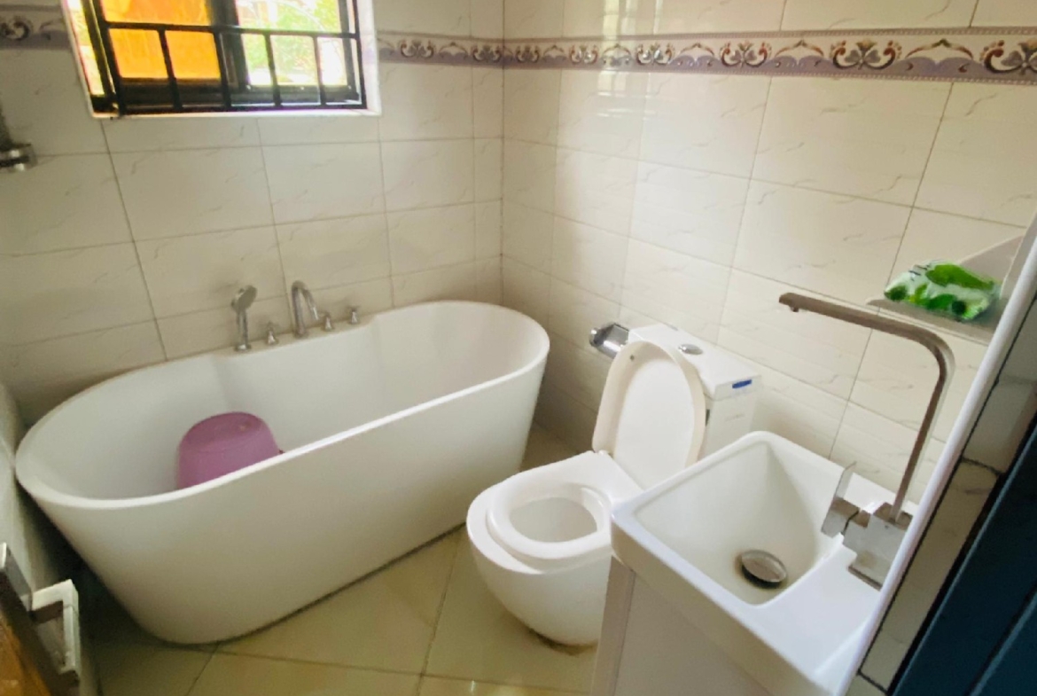 APPARTEMENT MEUBLÉ