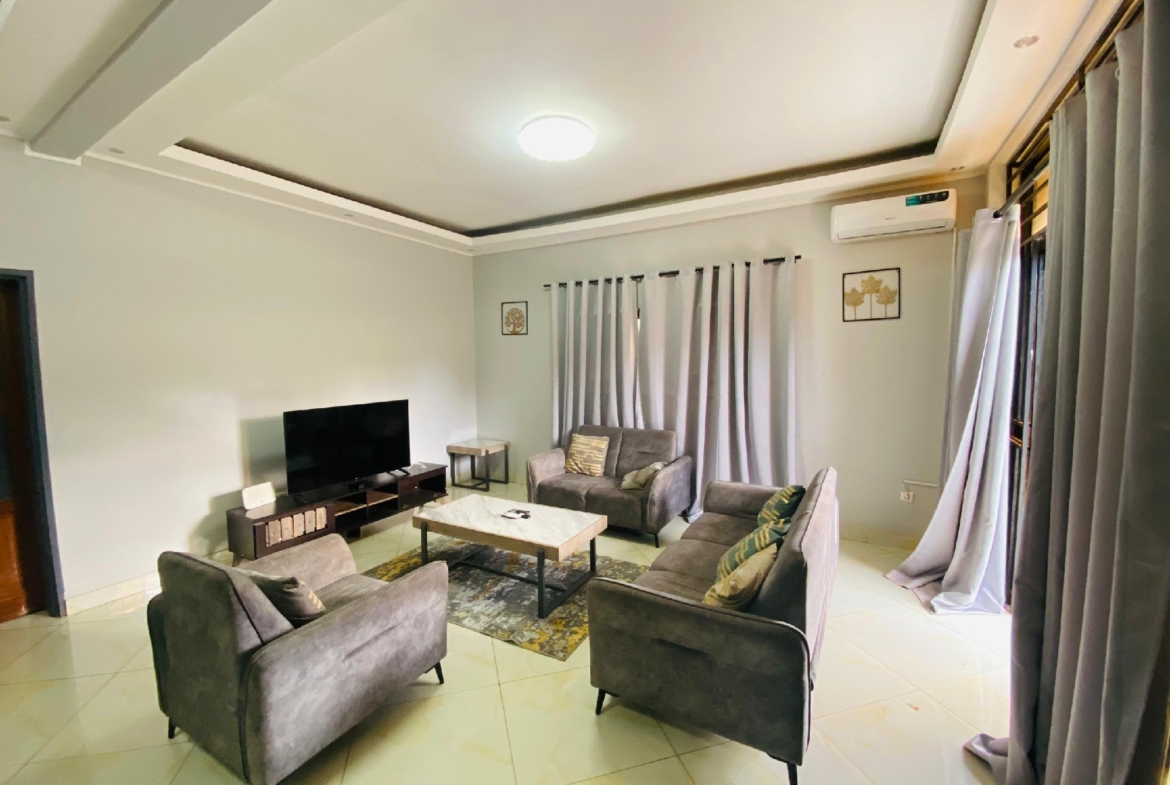 APPARTEMENT MEUBLÉ