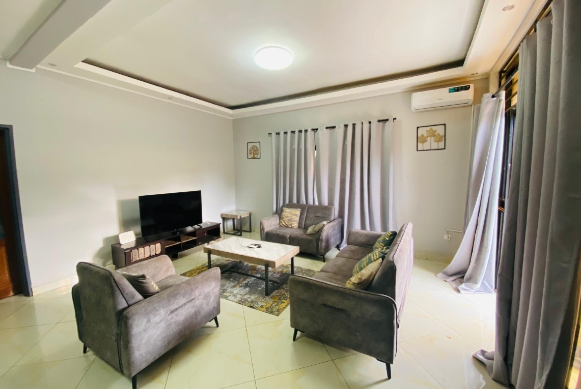 APPARTEMENT MEUBLÉ