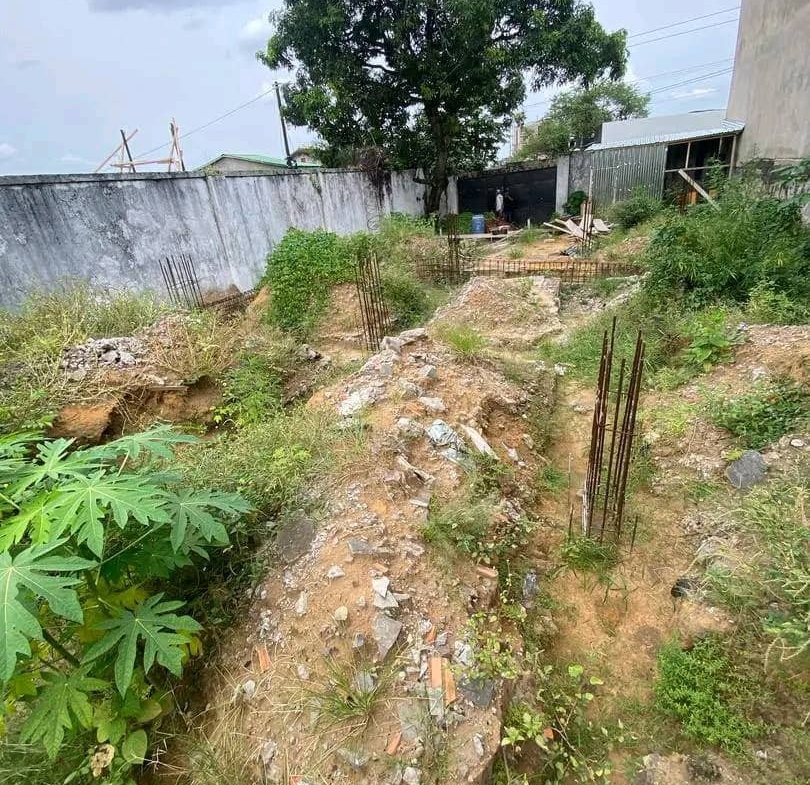VENTE D'UN TERRAIN