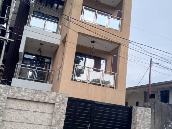 Toute la Parcelle mise en location à Ngaliema 36 Toute la Parcelle