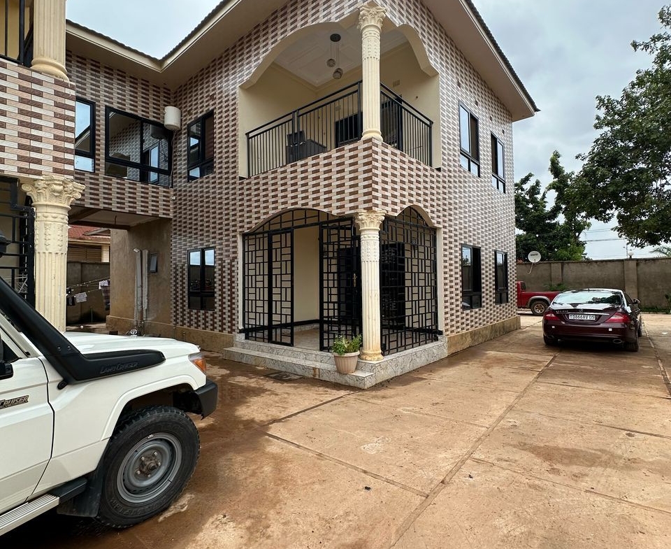 MAISON À LOUÉ ,QUARTIER MÉTÉO2, LUBUMBASHI,MAISON À LOUÉ QUARTIER MÉTÉO2, LUBUMBASHI,MAISON À LOUÉ QUARTIER MÉTÉO2 LUBUMBASHI