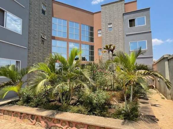 MISE EN LOCATION D'UN APPARTEMENT AU QUARTIER GOLF LIDO 42 scaled 41a448224773beb4ab18224bea664e67 1742807731396 6.webp