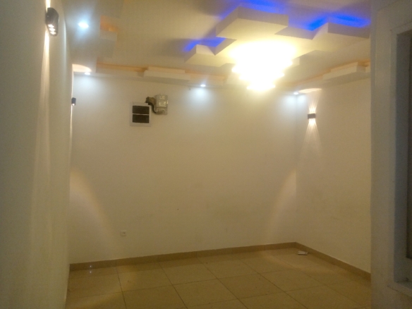Appartement a louer a Ngaliema binza ozone référence champ de tire 10 Appartement a louer