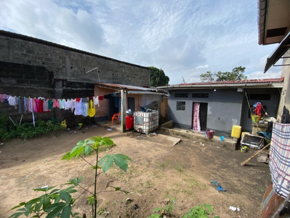 Parcelle avec 2 annexe d'une chambres en vente à l'Upn 24 Parcelle